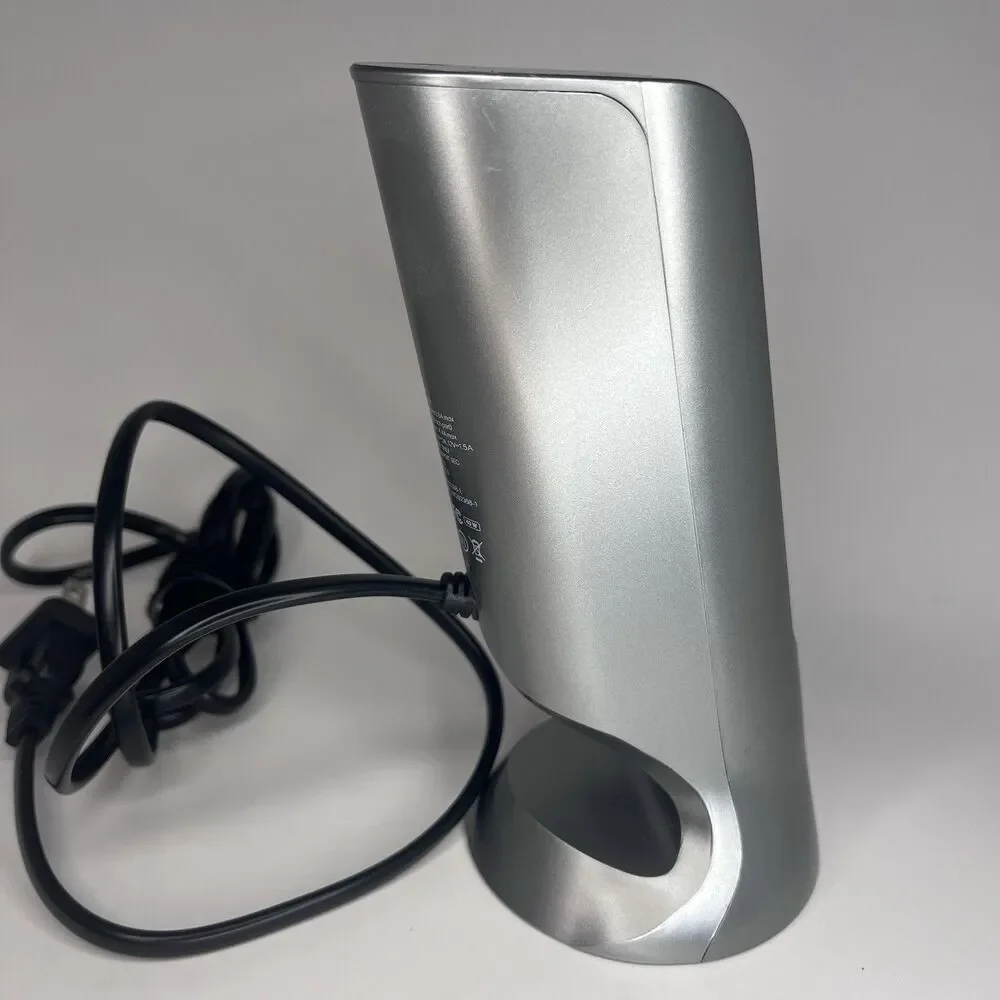 Atomi Charge Tower 5-Port USB + One C Port